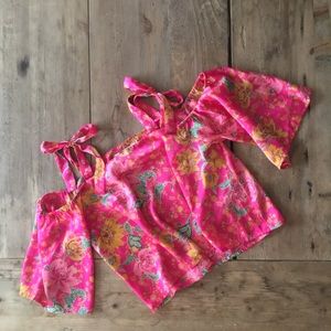 2 for $15 NWOT COLD SHOULDER TOP